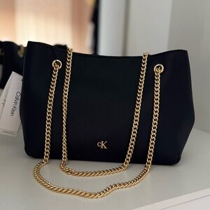 NWT Calvin Klein Minimal Monogram Shoulder Bag